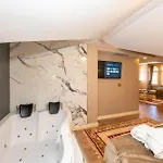 Hotel Moonlight Elegance Boutique