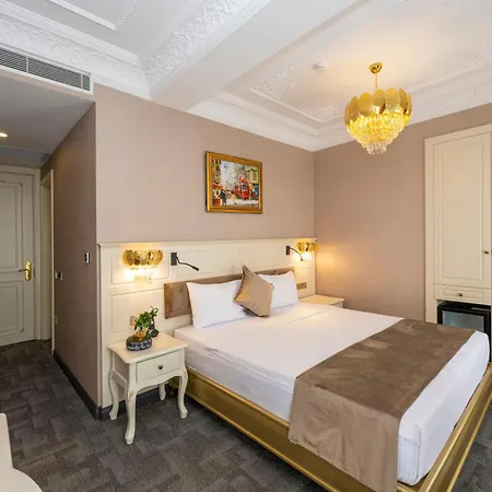 Moonlight Elegance Boutique