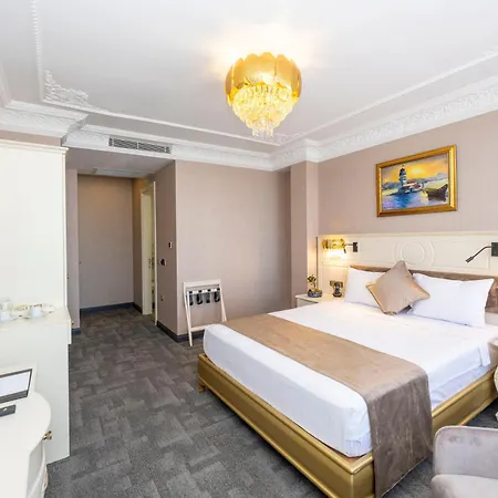 Moonlight Elegance Boutique