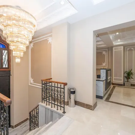 Moonlight Elegance Boutique Отель 4*