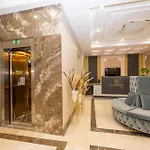 Hotel Moonlight Elegance Boutique 4*