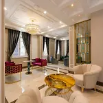 Moonlight Elegance Boutique Hotel