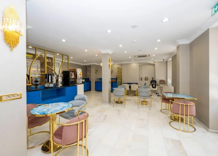 Moonlight Elegance Boutique Istanboel